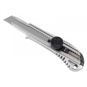Нож Remocolor Aluminium-twist 18 мм 19-0-312